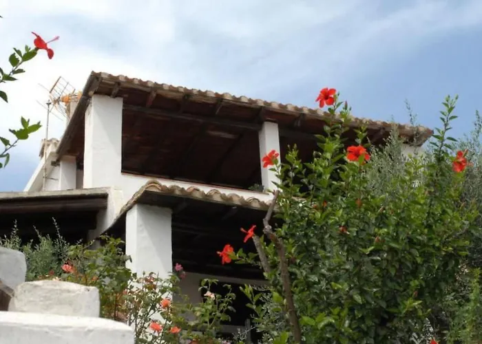 Daire Arcaidu Mit Bezaubernder Aussicht By Interhome *